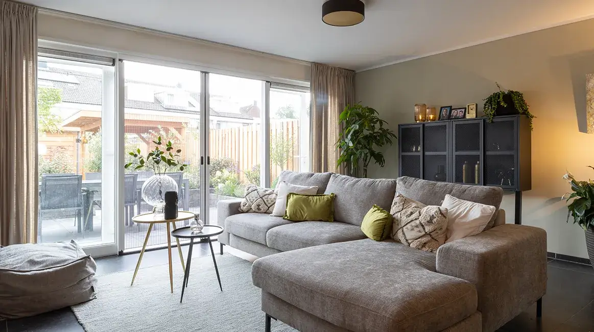 deurhorren carousel 1